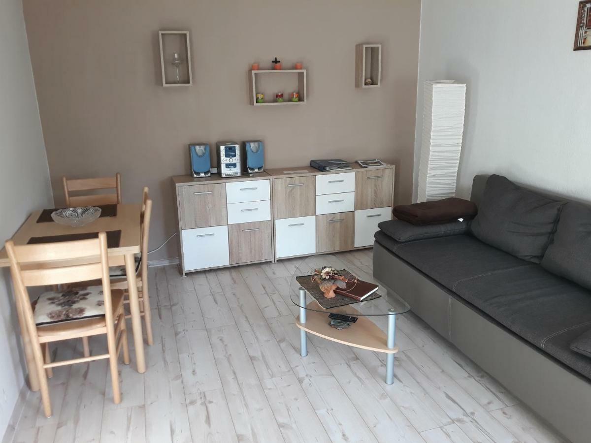 Ferienwohnung "Am Weinberg" Bad Schmiedeberg Exterior foto